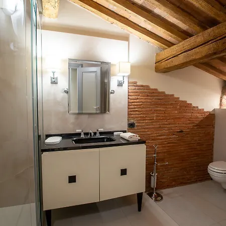 Apartmán Palazzo Reggiani - Lorenzo De Medici *