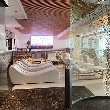 Palazzo Reggiani - Lorenzo De Medici *